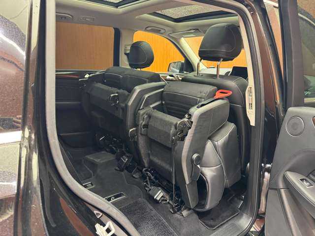 メルセデス・ベンツ ＧＬＳ３５０ｄ 4マチックスポーツ 千葉県 2016(平28)年 3.7万km オブシディアンブラック パノラマSR　/黒革シート　/harmankardonサウンド　/ACC　/ナビ　/TV　/360°Bluetooth接続　/シートヒーター　/電動リアゲート　/アンビエントライト　/アクティブパーキングアシスト　/ハイビームアシストプラス　/RSP