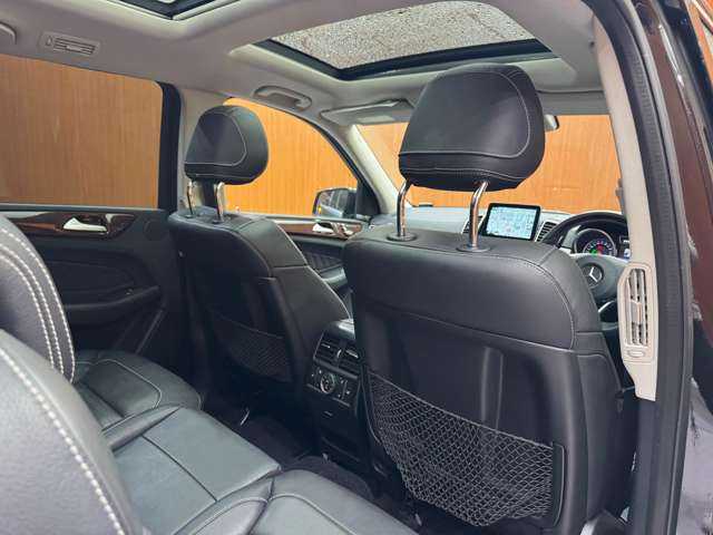 メルセデス・ベンツ ＧＬＳ３５０ｄ 4マチックスポーツ 千葉県 2016(平28)年 3.7万km オブシディアンブラック パノラマSR　/黒革シート　/harmankardonサウンド　/ACC　/ナビ　/TV　/360°Bluetooth接続　/シートヒーター　/電動リアゲート　/アンビエントライト　/アクティブパーキングアシスト　/ハイビームアシストプラス　/RSP