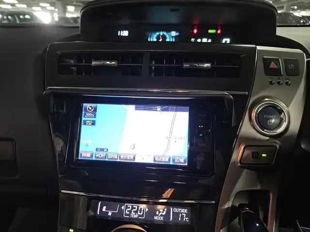 トヨタ プリウス α S ツーリングセレクション 福岡県 2015(平27)年 8.1万km ホワイトパールクリスタルシャイン 〇ワンオーナー/〇純正ナビ/〇フルセグTV/〇バックカメラ/〇ビルトインETC/〇前後ドライブレコーダー/〇SRSエアバッグ/〇LEDヘッドランプ/〇LEDフロントフォグランプ/〇オートエアコン/〇革巻きステアリングホイール/〇ステアリングスイッチ/〇シートバックポケット/シートリフター/〇純正17インチアルミホイール/〇F・モデリスタエアロ/〇F・モデリスタガーニッシュ/〇スマートエントリー/スタートシステム/〇禁煙車