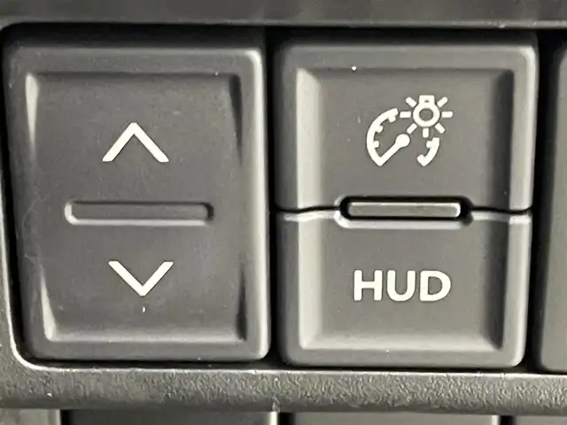 スズキ ワゴンＲ HYBRID FX 福岡県 2017(平29)年 7.1万km アーバンブラウンパールメタリック 社外ナビ／フルセグＴＶ　/バックカメラ　/ビルトインＥＴＣ　/衝突被害軽減　/レーンキープ　/アイドリングストップ　/横滑り防止装置　/プッシュスタート　/ヘッドアップディスプレイ　/シートヒーター　/純正フロアマット