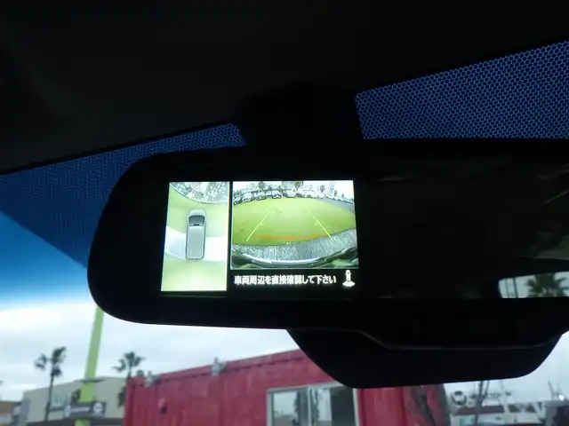 三菱 デリカＤ：５ シャモニー 千葉県 2025(令7)年 0.1千km 黒Ⅱ CHAMONIX (8人)　4WD　e-Assist/オリジナルナビ取付パッケージ＋リアモニター取付パッケージ(25/300)　ステップレス　（8人）/e-Assist/オリジナルナビ取付パッケージ＋リアモニター取付パッケージ(25/300)　ステップレス　（8人）/e-Assist/・衝突被害軽減ブレーキシステム（FCM）/・車線逸脱警報システム（LDW）/・誤発進抑制機能（前進＆後退時）（UMS）/・レーダークルーズコントロールシステム（ACC）/・オートマチックハイビーム[AHB]/エレクトリックテールゲート/両側パワースライドドア/マルチアラウンドモニター/運転席パワーシート/前席シートヒーター/ハーフレザーシート/革巻きステアリング/ステアリングスイッチ/ステアリングヒーター/パドルシフト/LEDヘッドライト/フォグライト/ウインカーミラー/純正18インチアルミホイル/サイド/カーテンエアバッグ/スマートキー