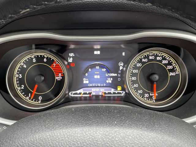 クライスラー・ジープ ジープ チェロキー トレイルホーク 青森県 2016(平28)年 5.4万km 黒 ４WD/サンルーフ/自動駐車/アダプティブクルーズコントロール/レーンキープアシスト/純正ナビ/（Bluetooth・TV）/電動サイドブレーキ/パークアシスト/ドライブレコーダー/ハーフレザー/パワーシート/パワーバックドア/純正アルミホイール17インチ/オートライト/アイドリングストップ/プッシュスタート/スマートキー