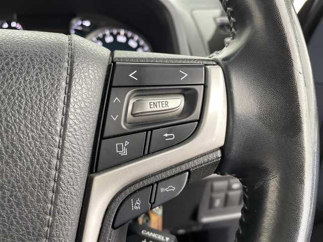 トヨタ ランドクルーザー プラド TX 大分県 2019(平31)年 6.1万km ブラック 社外９型ナビ　X9NX/(CD/DVD/SD/BT/HDMI/フルセグ)/バックカメラ/ＥＴＣ/Toyota Safety Sense/・プリクラッシュセーフティ（歩行者［昼］検知機能付衝突回避支援タイプ/ミリ波レーダー＋単眼カメラ方式）/・レーンディパーチャーアラート/・オートマチックハイビーム/・レーダークルーズコントロール（ブレーキ制御付）/コーナーセンサー/オートマチックハイビーム/レーダー探知機 GWT97ｓｄ/ドライブレコーダー前後/スマートキー2本/電動格納ウィンカーミラー/フォグランプ/全席シートカバー/ステアリングリモコン