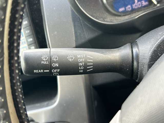 ダイハツ ムーヴ カスタム X LTD 千葉県 2013(平25)年 10.1万km タングステングレーM 純正ナビ　バックカメラ　タングステングレー　ＣＤ再生　ＵＳＢ端子　ベンチシート　オートライト　スマートキー　プッシュスタート　純正フロアマット　14インチ純正アルミホイール　保証書　取扱説明書