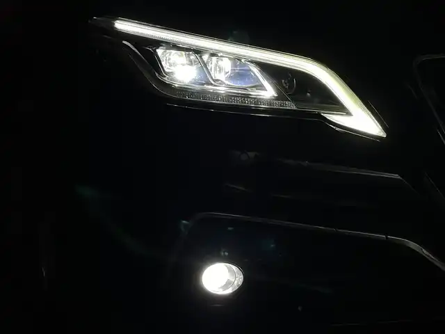 トヨタ クラウン ハイブリッド RS アドバンス 群馬県 2018(平30)年 3.1万km ブラック マイコン制御チルト＆スライド電動ムーンルーフ/ビルトインETC2.0/前席シートベンチレーション/本革シート/＝＝＝＝＝＝＝＝＝＝＝＝/純正メモリナビ（Bluetooth/フルセグ/Miracast/AM/FM/CD/DVD/Blu-ray/USB)/トヨタセーフティセンス/・プリクラッシュセーフティ/・レーントレーシングアシスト/・レーダークルーズコントロール/・ロードサインアシスト/・アダプティブハイビームシステム/・オートマチックハイビーム/ブラインドスポットモニター/インテリジェントクリアランスソナー（パーキングサポートブレーキ）/リヤクロストラフィックオートブレーキ/純正ドライブレコーダー/前席パワーシート/前席シートヒーター/ステアリングヒーター/3眼LEDヘッドランプ（オートレベリング機能付/LEDクリアランスランプ/おもてなし機能付き）/フルオートエアコン(左右独立温度コントロール＋前席集中モード)