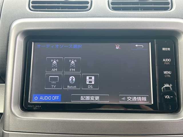 トヨタ ピクシススペース X 千葉県 2015(平27)年 8.5万km コットンアイボリー ナビ　ＮＳＴＺ－Ｗ６４　フルセグＴＶ　Ｂｔ　バックカメラ　パワーステアリング　パワーウィンドウ　ト　ベンチシート　純正マット　ＡＢＳ　スマートキー　Ｗエアバッグ　盗難防止装置 コットンアイボリーカラー