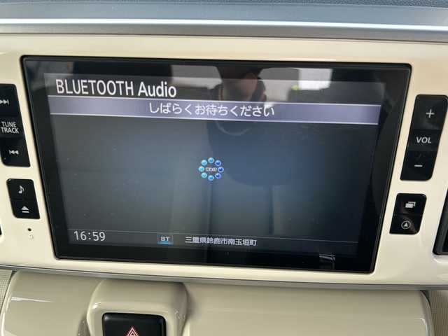 ダイハツ ムーヴ キャンバス G メイクアッフ SA Ⅱ 三重県 2016(平28)年 4万km スムースグレーマイカメタリック/ファイアークォーツレッドメタリック 2トーン 登録時39162Km/ワンオーナー　/ナビ　/（AM・FM・Bluetooth・USB）/ワンセグTv/バッグカメラ　/全方位カメラ/スペアキー　/横すべり防止　/衝突被害軽減　/ステリモ　/アイドリングストップ　/両側パワースライドドア　/ＬＥＤオートライト　/フォグライト　/電動格納ミラー　/コーナーセンサー/取説　/保証書