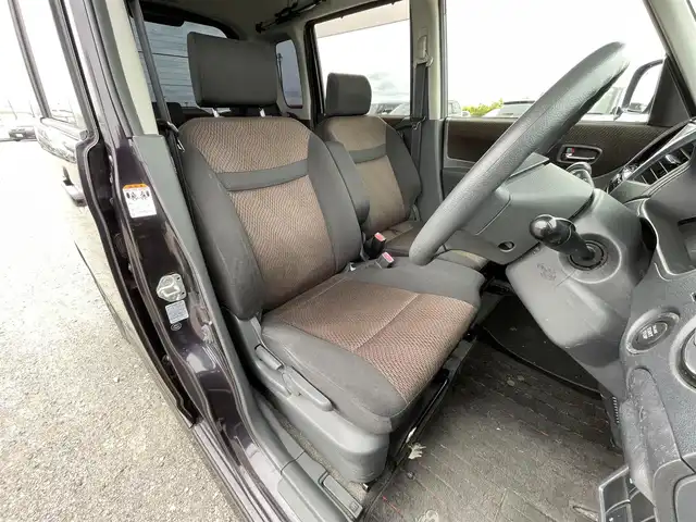 日産 ルークス ハイウェイスター 千葉県 2010(平22)年 10.1万km ミステリアスバイオレットパール 純正７インチナビ/片側パワースライドドア/バックカメラ/ＥＴＣ/社外１４インチアルミホイール/HIDヘッドライト/オートライト/純正フロアマット/プッシュスタート/スマートキー