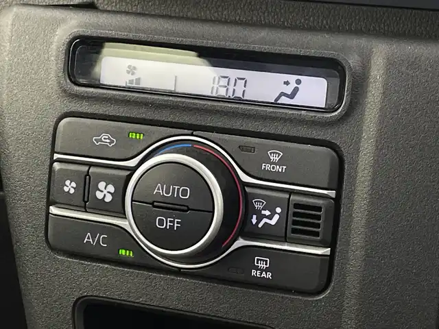 ダイハツ アトレー バン RS 新潟県 2022(令4)年 2.5万km オフビートカーキM 4WD/デジタルインナーミラー/シートカバー/衝突被害軽減システム/社外ディスプレイオーディオ/【BT】/バックカメラ/両側パワースライドドア/レーダークルーズコントロール/LEDオートヘッドライト/14インチアルミホイール/アイドリングストップ/コーナーセンサー/純正フロアマット/ドアバイザ―/スマートキー×2
