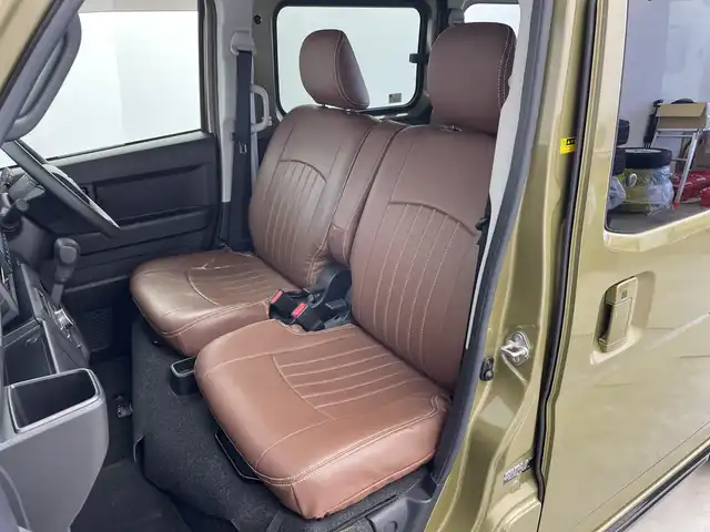 ダイハツ アトレー バン RS 新潟県 2022(令4)年 2.5万km オフビートカーキM 4WD/デジタルインナーミラー/シートカバー/衝突被害軽減システム/社外ディスプレイオーディオ/【BT】/バックカメラ/両側パワースライドドア/レーダークルーズコントロール/LEDオートヘッドライト/14インチアルミホイール/アイドリングストップ/コーナーセンサー/純正フロアマット/ドアバイザ―/スマートキー×2