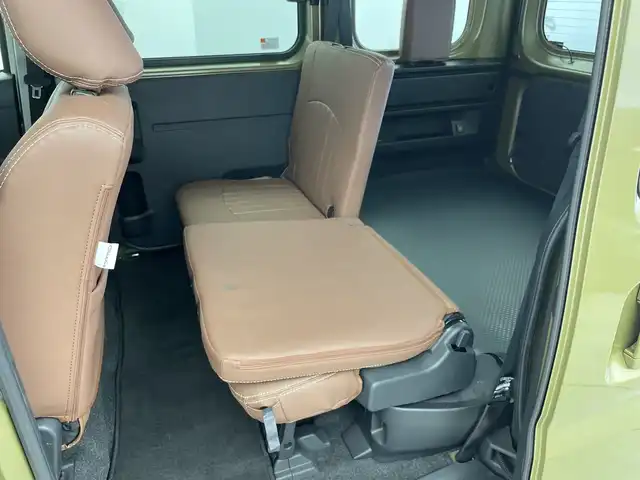 ダイハツ アトレー バン RS 新潟県 2022(令4)年 2.5万km オフビートカーキM 4WD/デジタルインナーミラー/シートカバー/衝突被害軽減システム/社外ディスプレイオーディオ/【BT】/バックカメラ/両側パワースライドドア/レーダークルーズコントロール/LEDオートヘッドライト/14インチアルミホイール/アイドリングストップ/コーナーセンサー/純正フロアマット/ドアバイザ―/スマートキー×2