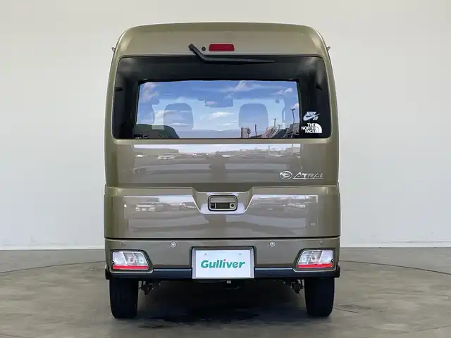 ダイハツ アトレー バン RS 新潟県 2022(令4)年 2.5万km オフビートカーキM 4WD/デジタルインナーミラー/シートカバー/衝突被害軽減システム/社外ディスプレイオーディオ/【BT】/バックカメラ/両側パワースライドドア/レーダークルーズコントロール/LEDオートヘッドライト/14インチアルミホイール/アイドリングストップ/コーナーセンサー/純正フロアマット/ドアバイザ―/スマートキー×2