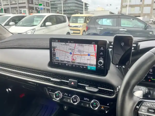 ホンダ ＺＲ－Ｖ ハイブリッド e:HEV Z 島根県 2023(令5)年 2.5万km ホワイトオーキッドパール 純正スマフォ連携メモリナビ/(フルセグTV/Ｂｌｕｅｔｏｏｔｈ接続)　/ＢＯＳＥサウンドスピーカー　/全方位カメラ/前後ドライブレコーダー　/ビルトインＥＴＣ2.0　/社外20インチアルミホイール【RAYS】/電動パーキングブレーキ/パワーバックドア/前席パワーシート/ヒーター/ステアリングヒーター　/置くだけ充電　/アダプティブクルーズコントロール/パドルシフト　/前後コーナーセンサー/レーンアシスト/衝突軽減ブレーキ/横滑り防止装置/アイドリングストップ/スマートキー/プッシュスタート/純正LEDヘッドライト/純正フロアマット