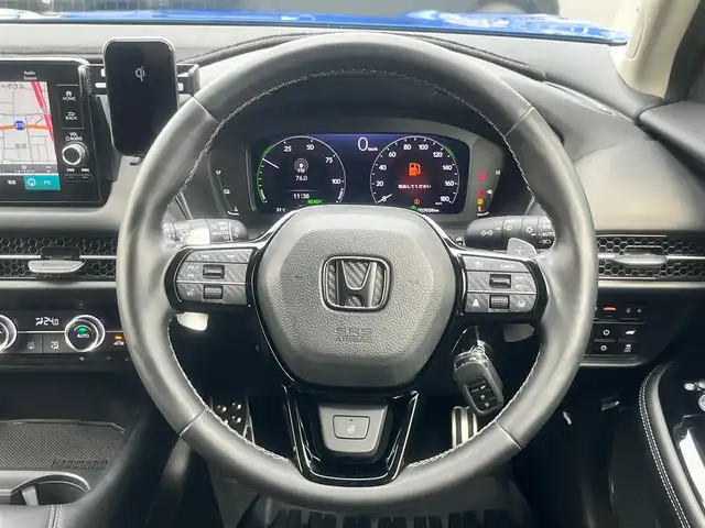 ホンダ ＺＲ－Ｖ ハイブリッド e:HEV Z 島根県 2023(令5)年 2.5万km ホワイトオーキッドパール 純正スマフォ連携メモリナビ/(フルセグTV/Ｂｌｕｅｔｏｏｔｈ接続)　/ＢＯＳＥサウンドスピーカー　/全方位カメラ/前後ドライブレコーダー　/ビルトインＥＴＣ2.0　/社外20インチアルミホイール【RAYS】/電動パーキングブレーキ/パワーバックドア/前席パワーシート/ヒーター/ステアリングヒーター　/置くだけ充電　/アダプティブクルーズコントロール/パドルシフト　/前後コーナーセンサー/レーンアシスト/衝突軽減ブレーキ/横滑り防止装置/アイドリングストップ/スマートキー/プッシュスタート/純正LEDヘッドライト/純正フロアマット