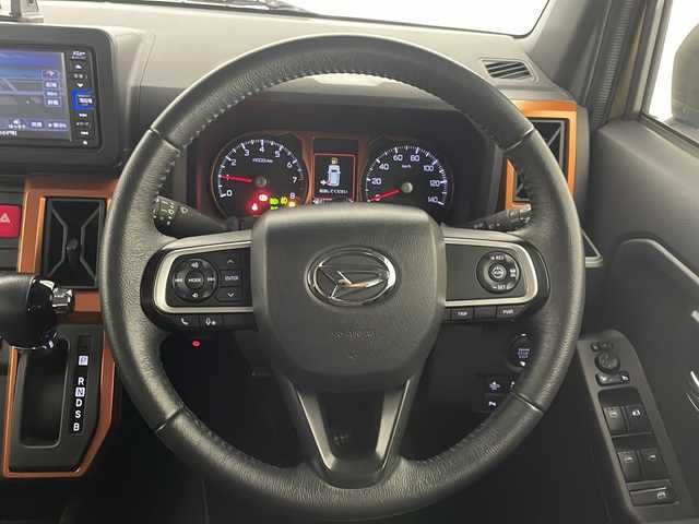 ダイハツ タフト G ターボ 宮崎県 2021(令3)年 4.5万km サンドベージュメタリック 純正ナビ(NMZK-W71D)/CD/DVD/AM/FM/SD/Bluetooth/クルーズコントロール/スマートキー　スペア1本/アイドリングストップ/衝突軽減ブレーキ/横滑り防止装置/ドライブレコーダー/コーナーセンサー/電動格納ミラー/電子パーキング/オートホールド/オートライト/フロアマット/シートヒーター/ルーフキャリア/ドアバイザー/バックカメラ/ETC