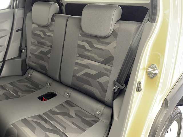 ダイハツ タフト G ターボ 宮崎県 2021(令3)年 4.5万km サンドベージュメタリック 純正ナビ(NMZK-W71D)/CD/DVD/AM/FM/SD/Bluetooth/クルーズコントロール/スマートキー　スペア1本/アイドリングストップ/衝突軽減ブレーキ/横滑り防止装置/ドライブレコーダー/コーナーセンサー/電動格納ミラー/電子パーキング/オートホールド/オートライト/フロアマット/シートヒーター/ルーフキャリア/ドアバイザー/バックカメラ/ETC