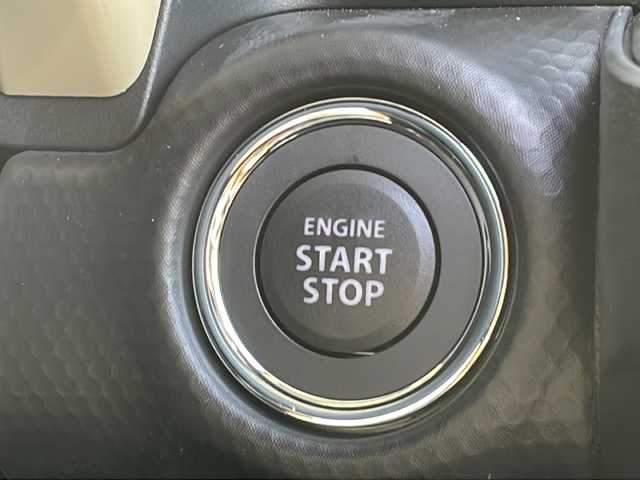 スズキ ハスラー HYBRID G 福岡県 2025(令7)年 0.1千km クールカーキPM 登録済未使用車/純正9インチナビ/（Apple CarPlay、AM、FM、CD、DVD、Bluetooth、USB、TV）/全方位カメラ/レーダークルーズコントロール/LEDヘッドライト/シートヒーター/車線逸脱警報/衝突軽減ブレーキ/横滑り防止装置/純正15インチホイール/電動格納ミラー/ステアリングスイッチ/ヘッドライトレベライザー/プッシュスタート