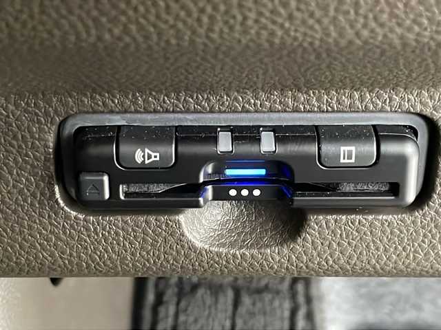 ホンダ Ｎ ＷＧＮ L 千葉県 2024(令6)年 0.3万km プラチナホワイトパール 純正ナビ/　Bluetooth/フルセグTV/ホンダセンシング/レーダークルーズコントロール/レーンキープアシスト/衝突軽減ブレーキ/クリアランスソナー/先行車発進警報/標識認識機能/電動パーキング/オートホールド/オートハイビーム/前席シートヒーター/LEDライト/ETC/USB入力端子/フロアマット/電動格納ミラー/スマートキー/スタートボタン