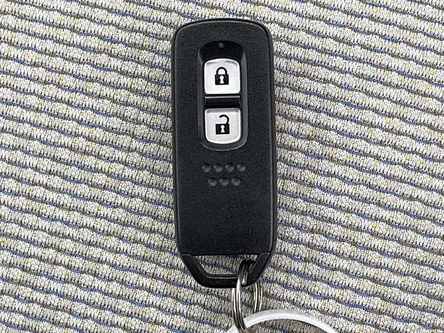 ホンダ Ｎ ＷＧＮ L 千葉県 2024(令6)年 0.3万km プラチナホワイトパール 純正ナビ/　Bluetooth/フルセグTV/ホンダセンシング/レーダークルーズコントロール/レーンキープアシスト/衝突軽減ブレーキ/クリアランスソナー/先行車発進警報/標識認識機能/電動パーキング/オートホールド/オートハイビーム/前席シートヒーター/LEDライト/ETC/USB入力端子/フロアマット/電動格納ミラー/スマートキー/スタートボタン