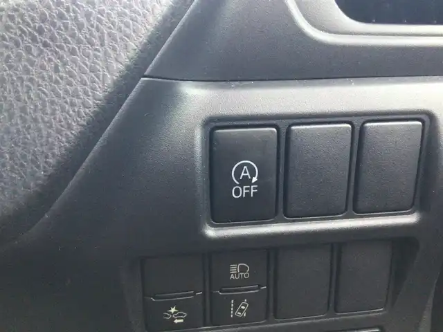 トヨタ ノア X 福井県 2018(平30)年 4.6万km シルバーM 4WD/純正ナビ/バックカメラ/トヨタセーフティサポート/クルーズコントロール/パワースライドドア/LEDヘッドライト/キーレスエントリー/アイドリングストップ/8人乗り/オートライト/ABS/ワンセグ/CD/Bluetooth