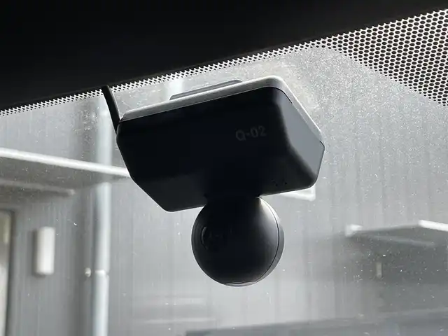 レクサス ＵＸ 250h Fスポーツ スタイルブルー 滋賀県 2021(令3)年 4.3万km ホワイトノーヴァガラスフレーク 純正ナビ/CD/DVD/Bluetooth/フルセグテレビ/パノラミックビューモニター/サンルーフ/ブラインドスポットモニター/パーキングサポートブレーキ/セーフティセンスプラス/・プリクラッシュセーフティ/・レーントレーシングアシスト/・オートマチックハイビーム/・レーダークルーズコントロール/・先行車発進告知機能/・ロードサインアシスト/フルブラックドアミラー/ヘッドアップディスプレイ/パワーシート/シートヒーター/ハンドルヒーター/クリアランスソナー/パドルシフト/前後ドライブレコーダー/プッシュスタート/スマートキー/スペアキー