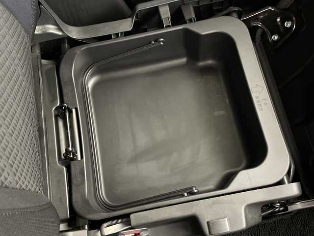 スズキ ソリオ バンディット HV MV 鹿児島県 2018(平30)年 3.6万km クラレットレッドM 純正9インチSDナビ/（AM/FM/CD/DVD/Bluetooth/フルセグ）/全方位カメラ/レーダークルーズコントロール/片側パワースライドドア/パドルシフト/シートヒーター/オートライト/LEDヘッドライト/スマートキー/リアサンシェード