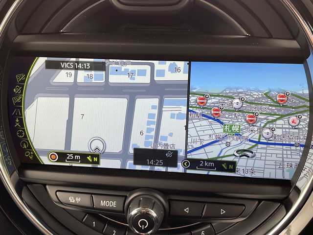 ＭＩＮＩ ミニ クーパー S 道央・札幌 2014(平26)年 0.5万km アイボリー ・純正ナビ/・AUX/USB/・Bluetooth接続/・アイドリングストップ/・LEDヘッドライト/・フォグランプ/・リアフォグ/・スマートキー/・MTモード付AT/・社外アルミホイール/・純正フロアマット/・積込サマータイヤ