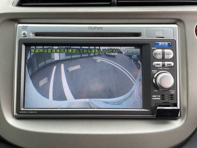 ホンダ フィット ハイブリット スマート セレクション 岐阜県 2012(平24)年 11.6万km パール 社外ナビ　/ワンセグTV　/ETC　/バックカメラ　/前後ドライブレコーダー　/クルーズコントロール　/純正フロアマット　/ドアバイザー　/HIDライト　/オートライト　/衝突軽減ブレーキ