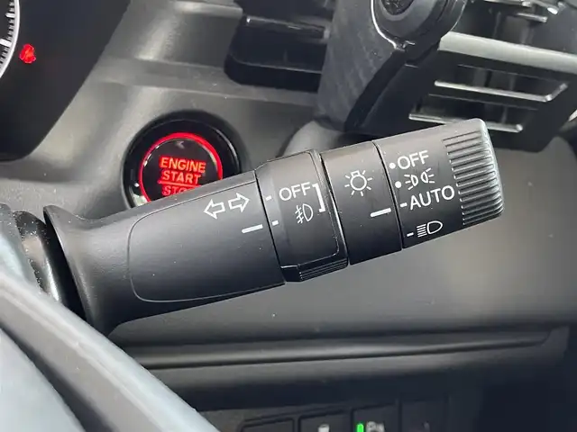 ホンダ ヴェゼル G 宮城県 2023(令5)年 1.8万km クリスタルブラックパール 純正メモリーナビ/（ＦＭ／ＡＭ／Ｂｌｕｅｔｏｏｔｈ）　/フルセグテレビ　/衝突被害軽減装置　/レーダークルーズコントロール　/コーナーセンサー　/横滑り防止装置　/アイドリングストップ　/レーンキープアシスト/ダウンヒルアシストコントール/純正ドライブレコーダー（前方）/置くだけ充電/バックカメラ/オートライト/ライトレベライザー/スマートキー/プッシュスタート/ETC2.0/電動パーキングブレーキ/電動格納ミラー