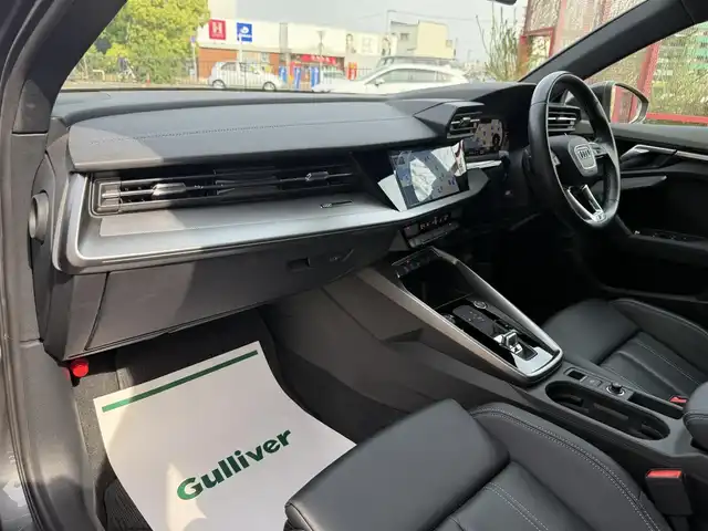 アウディ アウディ Ａ３ SB 30TFSI Sライン 香川県 2021(令3)年 5.6万km デイトナグレーパールエフェクト メーカーメモリナビ/フルセグ/バックカメラ/バーチャルコクピット/黒革シート/前席シートヒーター/前席パワーシート/純正18インチアルミ/LEDヘッドライト/パーキングアシスト/レーダークルーズコントロール/Audiプレセンス/BSM/純正マット/ETC2.0
