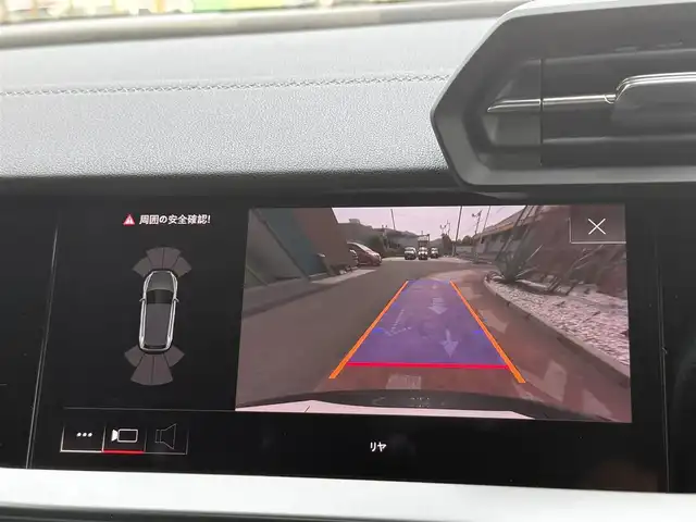 アウディ アウディ Ａ３ SB 30TFSI Sライン 香川県 2021(令3)年 5.6万km デイトナグレーパールエフェクト メーカーメモリナビ/フルセグ/バックカメラ/バーチャルコクピット/黒革シート/前席シートヒーター/前席パワーシート/純正18インチアルミ/LEDヘッドライト/パーキングアシスト/レーダークルーズコントロール/Audiプレセンス/BSM/純正マット/ETC2.0