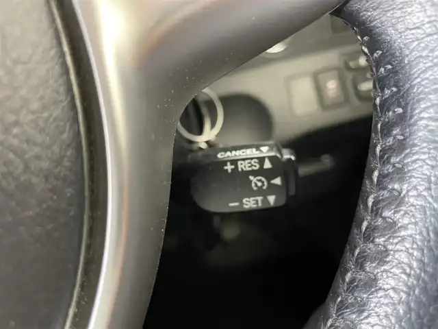トヨタ ラクティス G 埼玉県 2014(平26)年 3.2万km シルバーM 純正ナビ　バックカメラ　ビルトインＥＴＣ　クルーズコントロール　ＣＤ再生　Ｂｌｕｅｔｏｏｔｈ　純正フロアマット　社外アルミホイール　スマートキー　オートライト　スペアキー　地デジワンセグＴＶ