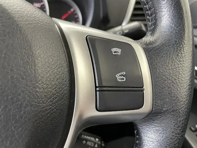 トヨタ ラクティス G 埼玉県 2014(平26)年 3.2万km シルバーM 純正ナビ　バックカメラ　ビルトインＥＴＣ　クルーズコントロール　ＣＤ再生　Ｂｌｕｅｔｏｏｔｈ　純正フロアマット　社外アルミホイール　スマートキー　オートライト　スペアキー　地デジワンセグＴＶ