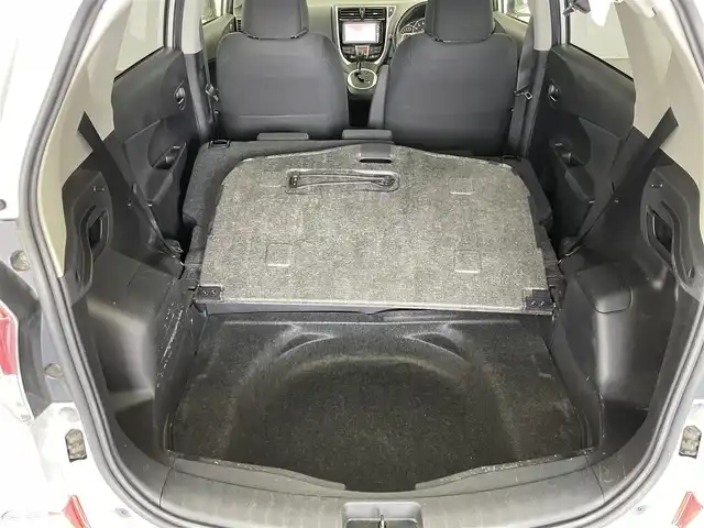 トヨタ ラクティス G 埼玉県 2014(平26)年 3.2万km シルバーM 純正ナビ　バックカメラ　ビルトインＥＴＣ　クルーズコントロール　ＣＤ再生　Ｂｌｕｅｔｏｏｔｈ　純正フロアマット　社外アルミホイール　スマートキー　オートライト　スペアキー　地デジワンセグＴＶ