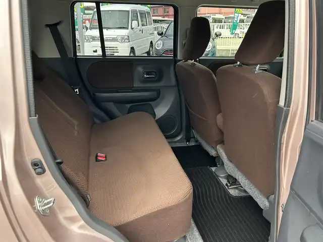 スズキ ラパン XL 京都府 2014(平26)年 4万km シャンパンピンクPM  社外SDナビ/　・フルセグTV/　・BTオーディオ/　・CD/DVD再生/　・AM/FM/　・バックカメラ/ D席シートヒーター/ 社外ドライブレコーダー/ ETC/ 12Vシガーソケット/ フロアマット/ 電動格納ミラー/ レベライザー/ アイドリングストップ/ 純正14インチアルミホイール