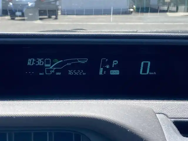トヨタ アクア G 熊本県 2014(平26)年 7.7万km クールソーダメタリック 純正ナビ/・ＡＭ／ＦＭ／ＣＤ／ＤＶＤ／ＳＤ／ＢＴ／ＵＳＢ／ＨＤＭＩ/・フルセグＴＶ/・バックカメラ/革巻きステアリング/ステアリングリモコン/Ｄ／Ｎシートヒーター/ＥＴＣ/電動格納ミラー/ウインカーミラー/LEDヘッドライト/オートライト/フォグランプ/純正アルミホイール/純正フロアマット/純正ドアバイザー/スマートキー/プッシュスタート