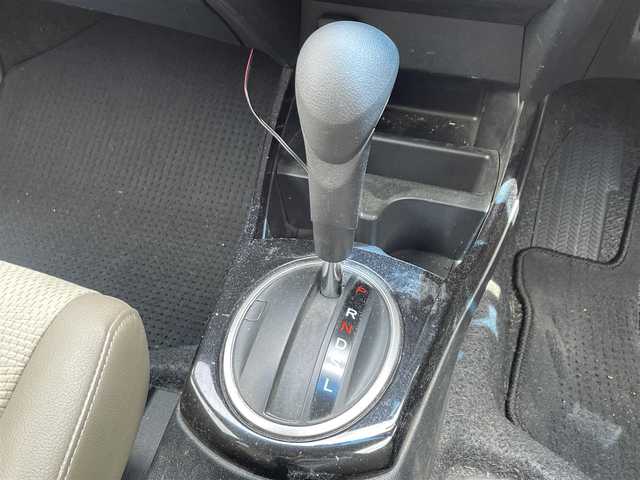 ホンダ フィット シャトル ハイブリッド スマートセレ 滋賀県 2013(平25)年 6.9万km グリーンオパールメタリック 禁煙車/純正ナビ/【CD/DVD/ワンセグTV】/バックカメラ/ビルトインＥＴＣ/スマートキー/コンフォートビューパッケージ/クルーズコントロール/ステアリングスイッチ/ハーフレザーシート/ＨＩＤヘッドライト/オートライト/オートエアコン