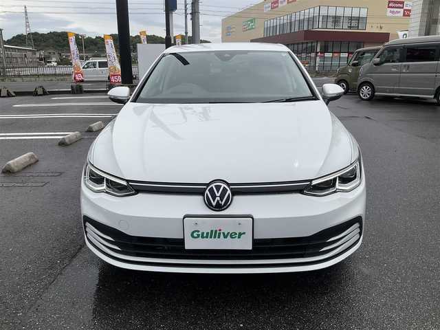 フォルクスワーゲン ＶＷ ゴルフ eTSI アクティブ 滋賀県 2021(令3)年 2.3万km ピュアホワイト ワンオーナー/車検8年7月まで/オールインセーフティ/クルーズコントロール/純正ナビ/Bluetooth、フルセグテレビ/バックカメラ/ETC2.0/前ドライブレコーダー/前席シートヒーター/ステアリングヒーター/デジタルコックピットプロ/LEDヘッドライト/オートホルード/取扱説明書