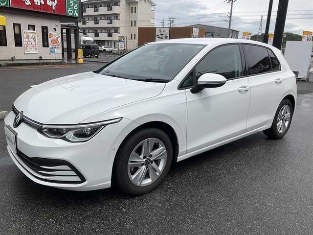 フォルクスワーゲン ＶＷ ゴルフ eTSI アクティブ 滋賀県 2021(令3)年 2.3万km ピュアホワイト ワンオーナー/車検8年7月まで/オールインセーフティ/クルーズコントロール/純正ナビ/Bluetooth、フルセグテレビ/バックカメラ/ETC2.0/前ドライブレコーダー/前席シートヒーター/ステアリングヒーター/デジタルコックピットプロ/LEDヘッドライト/オートホルード/取扱説明書