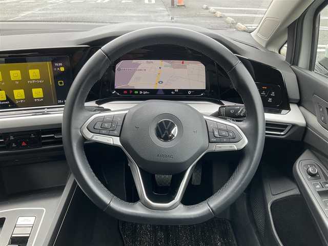 フォルクスワーゲン ＶＷ ゴルフ eTSI アクティブ 滋賀県 2021(令3)年 2.3万km ピュアホワイト ワンオーナー/車検8年7月まで/オールインセーフティ/クルーズコントロール/純正ナビ/Bluetooth、フルセグテレビ/バックカメラ/ETC2.0/前ドライブレコーダー/前席シートヒーター/ステアリングヒーター/デジタルコックピットプロ/LEDヘッドライト/オートホルード/取扱説明書
