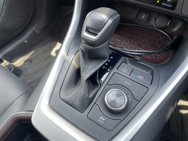 トヨタ ＲＡＶ４ ハイブリッドG 熊本県 2022(令4)年 5.3万km ホワイトパールクリスタルシャイン 純正ディスプレイオーディオ/フルセグTV/BT/DVD/AM/FM/全周囲カメラ/バックカメラ/モデリスタフルエアロ/トヨタセーフティーセンス/・オートクルーズコントロール/・レーンキープアシスト/・プリクラッシュセーフティー/・クリアランスソナー/・ブラインドスポットモニター/・パーキングサポートブレーキ/・オートハイビーム/・ロードサインアシスト/レザーシート/・D席パワーシート/・D/Nシートヒーター、エアシート/・2人分シートメモリー/電子パーキングブレーキ/・オートブレーキホールド/本革巻きステアリング/・ステアリングリモコン/・ハンドルヒーター/前後社外ドラレコ/ビルトインETC/電動格納ミラー/・ミラーウィンカー/純正フロアマット付/純正ドアバイザー/スマートキー