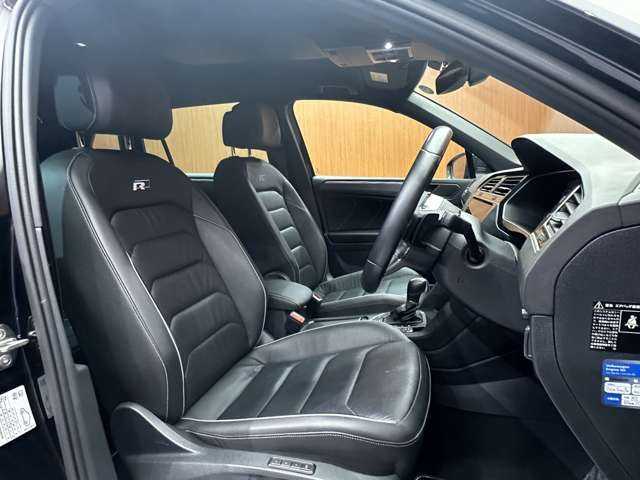 フォルクスワーゲン ティグアン TDI 4モーション Rライン ブラックスタイル 千葉県 2018(平30)年 4.8万km 黒 黒革シート　/純正ナビ　/３６０°カメラ　/ＡＣＣ　/デジタルメーター　/パワーシート　/シートヒーター　/電動リアゲート　/レーンアシスト　/サイドアシスト　/ＬＥＤヘッドライト　/ＥＴＣ
