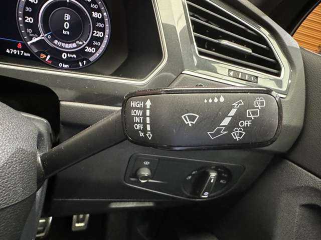 フォルクスワーゲン ティグアン TDI 4モーション Rライン ブラックスタイル 千葉県 2018(平30)年 4.8万km 黒 黒革シート　/純正ナビ　/３６０°カメラ　/ＡＣＣ　/デジタルメーター　/パワーシート　/シートヒーター　/電動リアゲート　/レーンアシスト　/サイドアシスト　/ＬＥＤヘッドライト　/ＥＴＣ