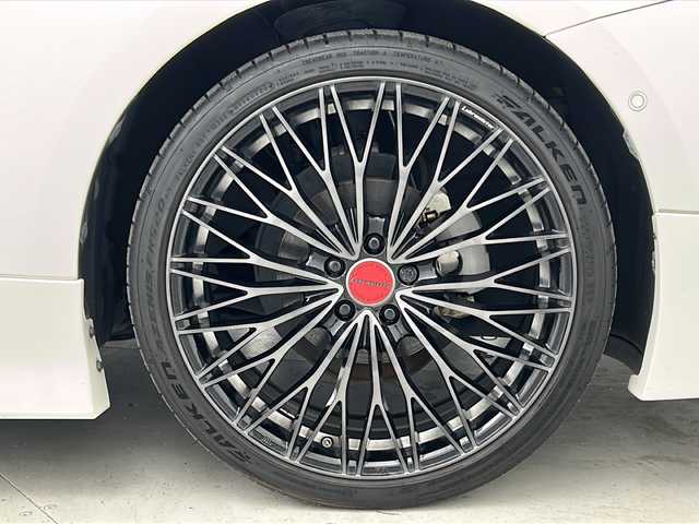 トヨタ プリウス A プレミアム　ツーリングセレ 宮城県 2017(平29)年 6.9万km ホワイトパールクリスタルシャイン アドミレーションエアロ（F）/モデリスタエアロ（S.R）/シルクブレイズリアウィング/ガナドールマフラー/Toyota Safety Sense /・プリクラッシュセーフティ/・レーンディパーチャーアラート/・オートマチックハイビーム/・レーダークルーズコントロール/ヘッドアップディスプレイ/インテリジェントパーキングアシスト/純正9インチSDナビ（SD無）/・BT.CD.DVD.SD/バックカメラ/フルセグTV/本革シート/D席パワーシート/前席シートヒーター/ビルトインETC2.0/ドライブレコーダー（F）/プッシュスタート/スマートキー/LEDヘッドライト/LEDフォグライト/純正フロアマット/社外19インチAW/純正ドアバイザー/トノカバー