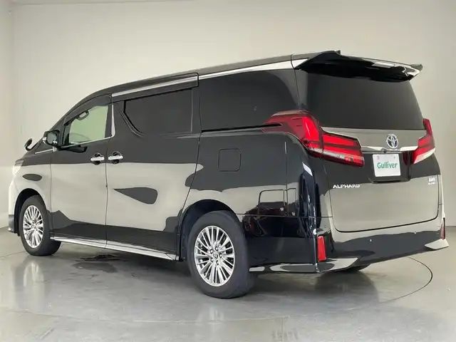 トヨタ アルファードハイブリット S タイプゴールドⅡ 愛知県 2021(令3)年 4.4万km ブラック 純正９型ＤＡ　フルセグＴＶ　純正１２型後席モニター　ツインムーンルーフ　バックカメラ　ＤＶＤ再生　両側電動スライドドア　パワーバックドア　前後ドラレコ　ＥＴＣ　３眼ＬＥＤオートライト　トヨタセーフティセンス　衝突軽減　車線逸脱警報　追従クルコン　フォグランプ　ワイパーデアイサー　カーテンエアバック　AC100V電源　禁煙車