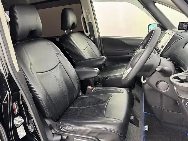 日産 セレナ e－パワー オーテック 福岡県 2019(平31)年 6.7万km ダイヤモンドブラック 後席モニター　/純正９型ナビ　/全方位カメラ　/３６０°ドラレコ／デジタルルームミラー　/レーダー探知機　/プロパイロット　/エマージェンシーブレーキ　/レーンキープ　/パーキングアシスト　/両側電動スライドドア　/ステアリングヒーター　/純正1５インチアルミホイール　/ＬＥＤヘッドライト