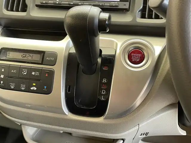 ホンダ Ｎ ＷＧＮ G 岩手県 2017(平29)年 11.6万km ルナシルバーM 横滑り防止装置/アイドリングストップ/ヒルスタートアシスト機能/純正ナビ/フルセグTV/バックカメラ/ETC/ドライブレコーダー/ヘッドライトレベライザー/フロントベンチシート/ドアバイザー/１４インチスチールホイール/純正ホイールキャップ/純正フロアマット