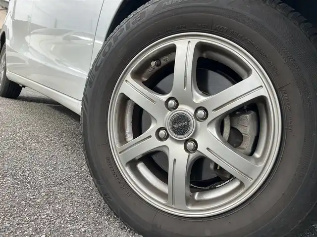 ホンダ フリード G ジャストセレクション 広島県 2015(平27)年 5.6万km ホワイトオーキッドパール 純正ディーラーナビ（VXM-152VFi）/バックカメラ/フルセグTV/Bluetooth/パワースライドドア（助手席側）/HIDヘッドライト/オートライト/ビルトインETC/プラズマクラスター/オートエアコン/社外14インチアルミホイール/スマートキーシステム/取扱説明書/スペアキー
