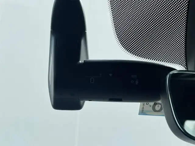 アウディ Ｑ５ 40TDIクワトロ Sライン 東京都 2021(令3)年 2.5万km 白 純正ナビ/USB/Bluetoothオーディオ/360°カメラ/Apple Car Play/Android Auto/ハーフレザーシート/シートヒーター/前後ドライブレコーダー/ETC2.0/ACC/BSM/LKA/バーチャルコックピット