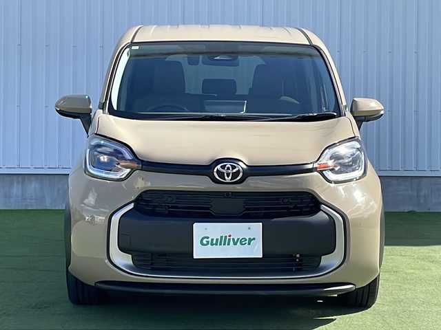 トヨタ シエンタ ハイブリッド Z 香川県 2024(令6)年 0.4万km ベージュ 純正９インチナビ　/(Bluetooth/フルセグTV)/パノラミックビューモニター/両側パワースライドドア　/レーダークルーズコントロール　/ステアリングヒーター/革巻きステアリング/ステアリングリモコン/シートヒーター/ブラインドスポットモニター　/レーンディパーチャーアラート/プリクラッシュセーフティ　/前後コーナーセンサー/LEDライト/オートハイビーム/オートライト/ＥＴＣ２．０/ナビ連動型ドラレコ/ISOFIX/スマートキー/プッシュスタート